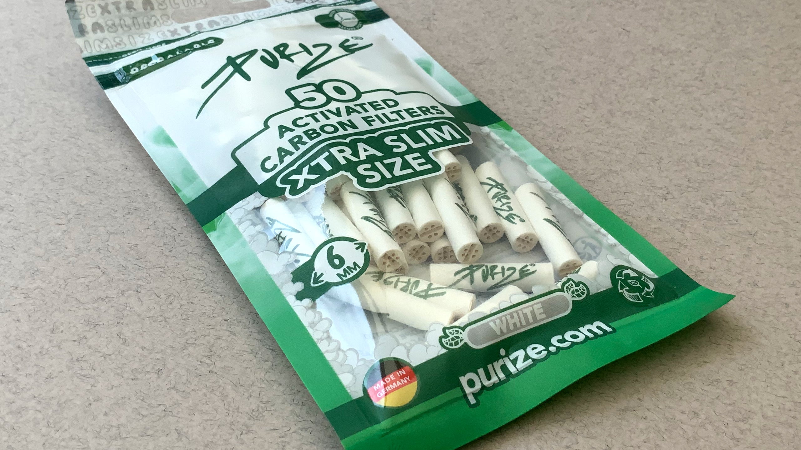 Purize Coconut-based activated carbon filters designed for a noticeably milder smoking experience and improved flavour of your favourite inputs. These ultra-premium filters feature ceramic end caps and are crafted in Germany with precision. 