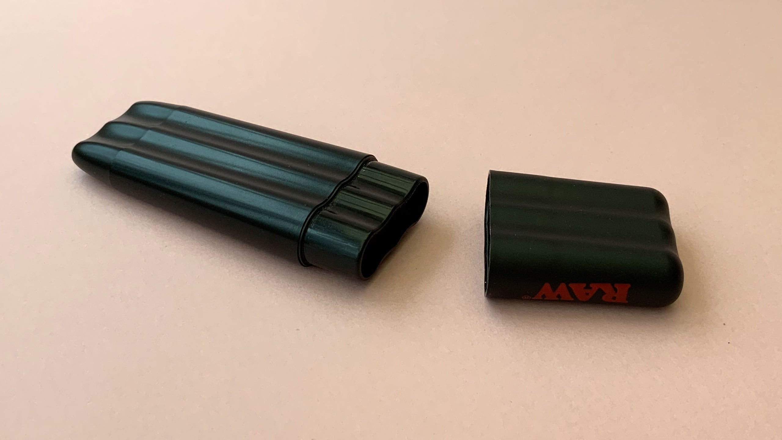 RAW Three Tree Triple - Odour Proof Case